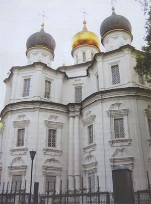 Церковь Казанской иконы Божьей Матери в Узком